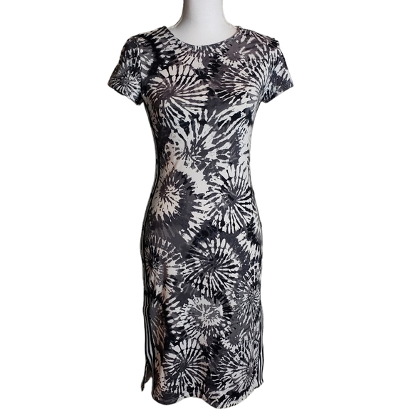 No Boundaries Dresses & Skirts - Gray White Tie Dye Bodycon T-Shirt Dress Juniors Sz Med 7-9 Crewneck Stretchy